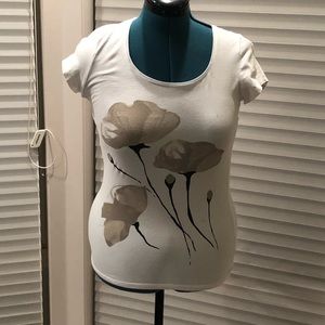 WHBM Speciality T-Shirts like new sz Small